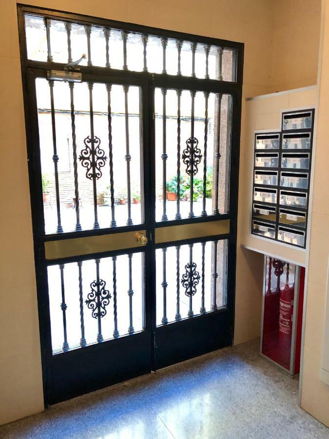 Latidos De Triana - Apartamento En Triana Totalmente Equipado Sevilla Bagian luar foto